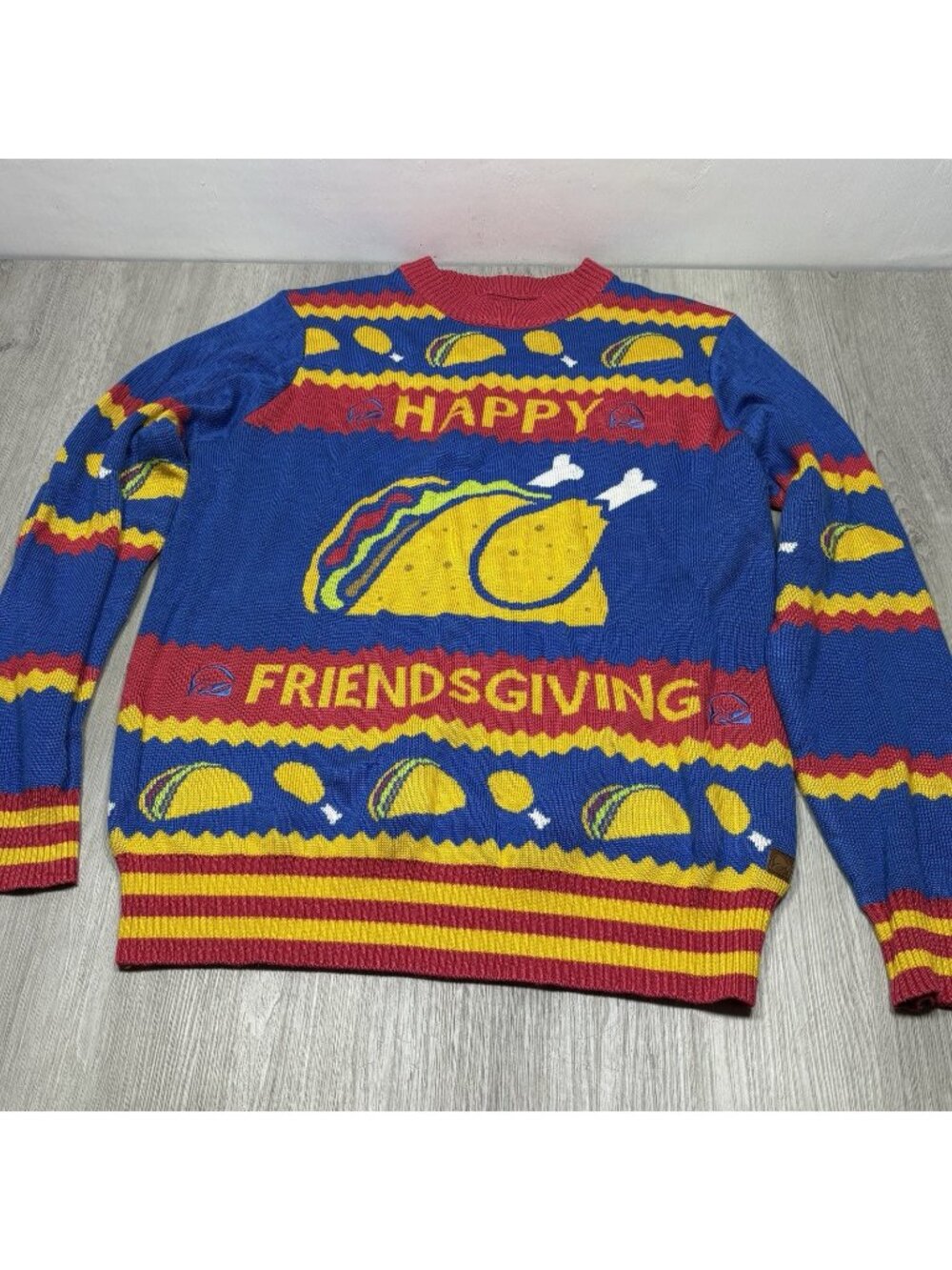 Tipsy Elves Unisex Happy Friendsgiving Taco Bell Sweater Size XL Ugly Holiday